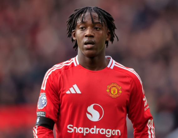 那不勒斯有意曼联新星梅努，转会前景取决于曼联态度