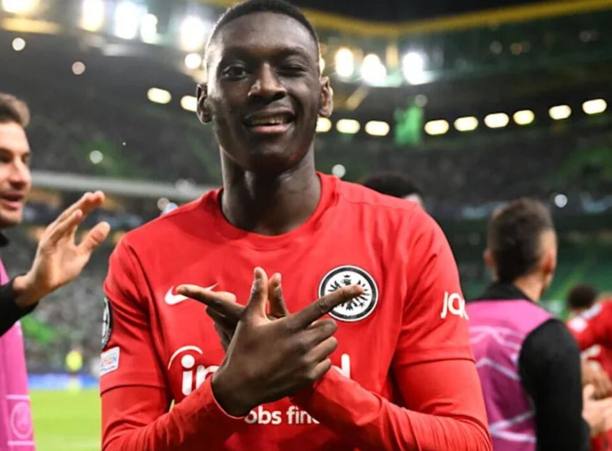 尤文图斯再启穆阿尼追逐战，谈判前景复杂仍愿尝试