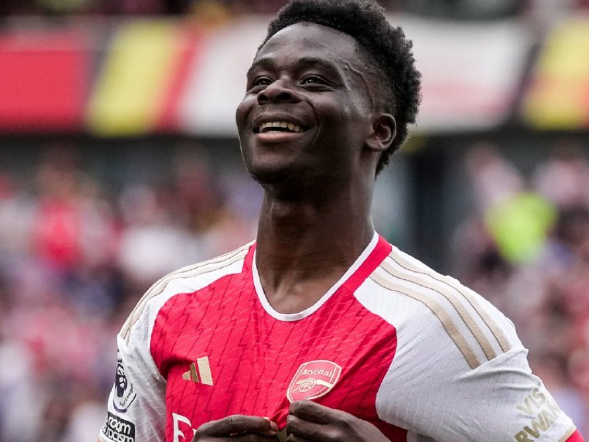 萨卡续约后读父母信件，感恩之情溢于言表