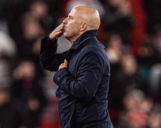 斯洛特谈利物浦大胜：定位球成制胜关键，运动战表现待提升