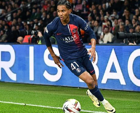 马尤卢伤情进展及<a href='/news/tag/1074008' style='color: blue;'>李刚仁</a>轮换安排相关报道